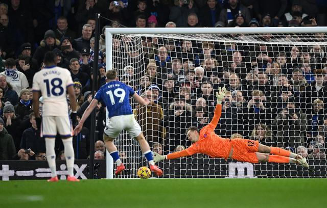 1735608946401029518.jpg ipswich-penalty-scored.jpg